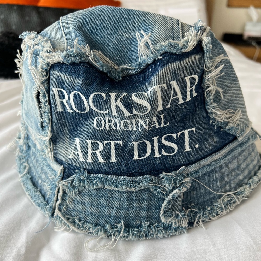 Rockstar bucket hat